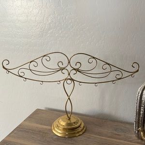 Rustic gold heart shaped wings for jewelry or ornaments pretty things